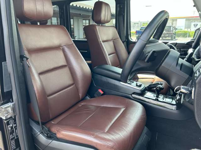 Mercedes-Benz G-Class 12