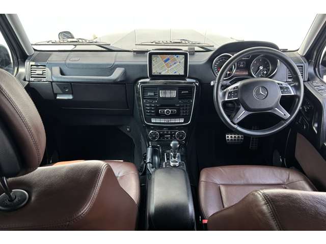 Mercedes-Benz G-Class 2