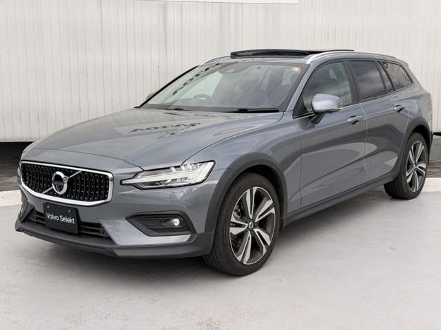 Volvo V60 Cross Country 8