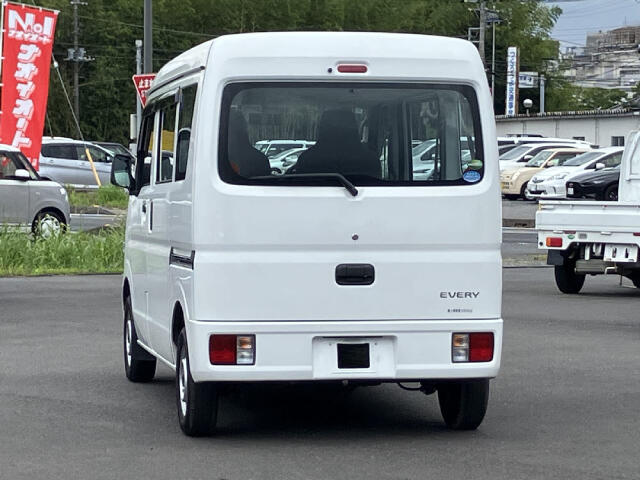 Suzuki Every 7
