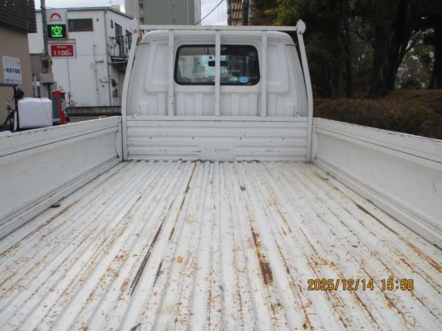 Mazda Bongo Truck 11
