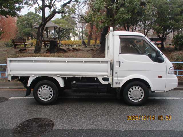 Mazda Bongo Truck 7