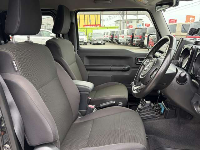 Suzuki Jimny 4
