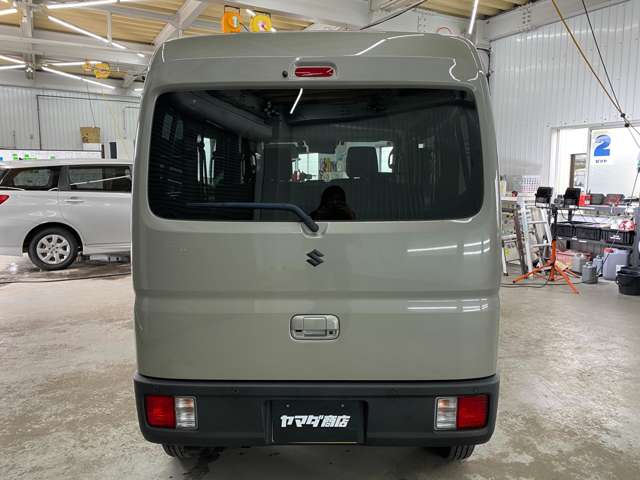 Suzuki Every 7