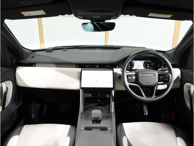 Land Rover Discovery Sport 2