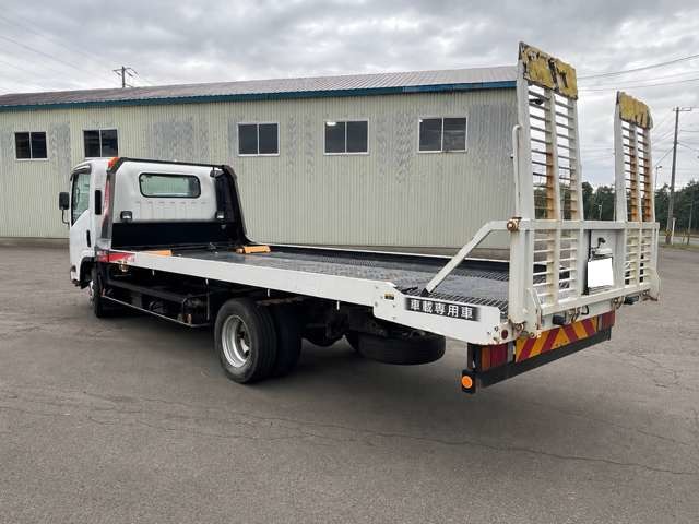 Isuzu Elf 5