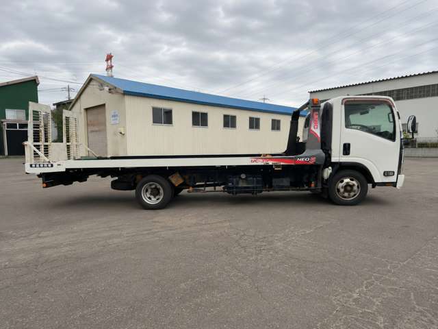 Isuzu Elf 6