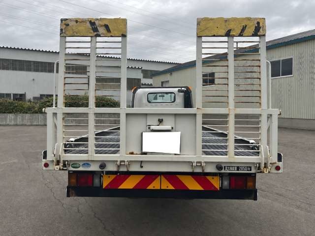 Isuzu Elf 10
