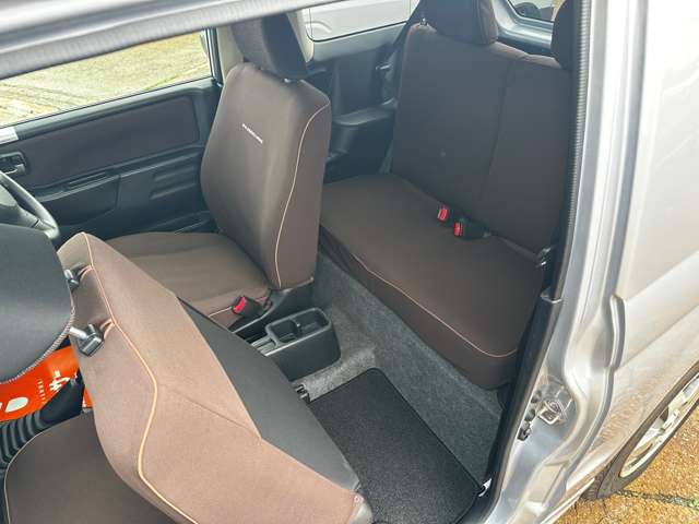 Mitsubishi Pajero Mini 12
