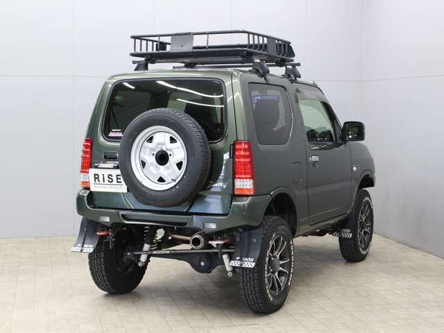 Suzuki Jimny 6