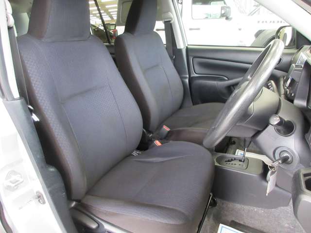 Toyota Probox Van 11