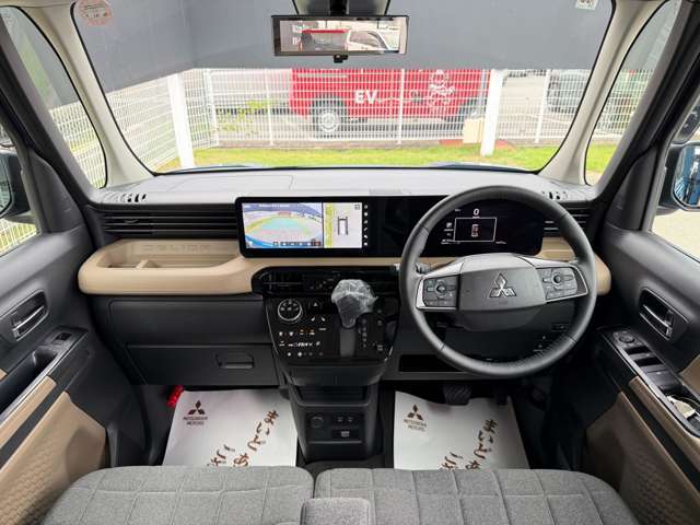 Mitsubishi Delica Mini 3