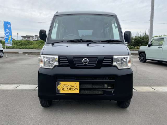 Nissan NV100 Clipper 3