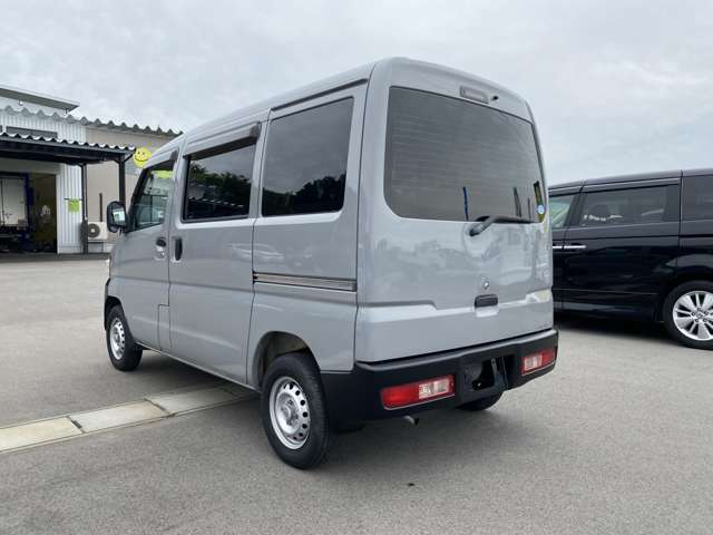 Nissan NV100 Clipper 7