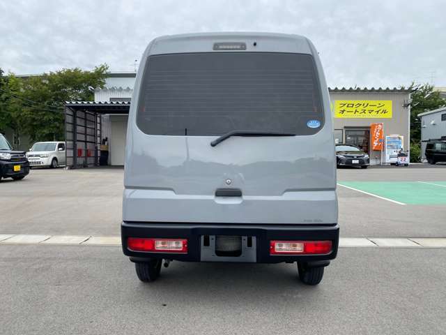 Nissan NV100 Clipper 9