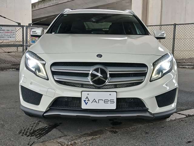 Mercedes-Benz GLA-Class 9