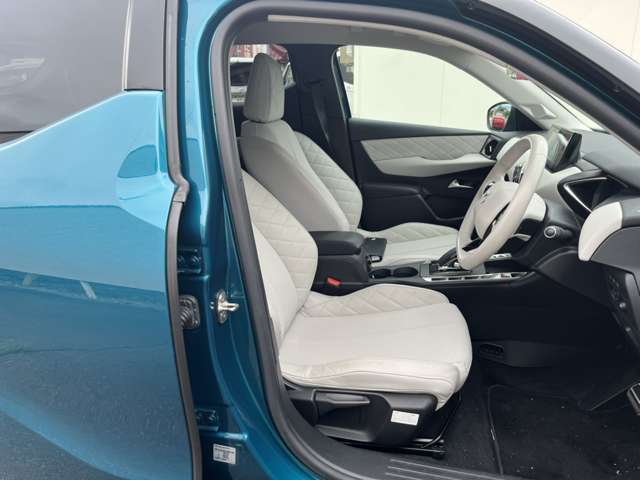 DS Automobiles DS 3 Crossback E-TENSE 9