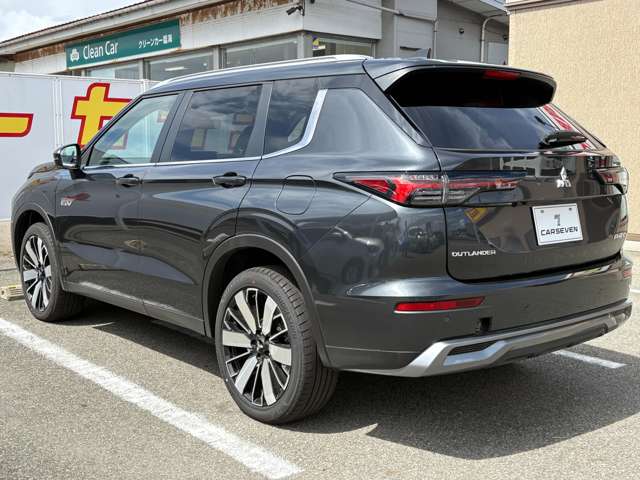 Mitsubishi Outlander 7