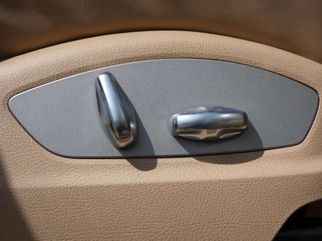 Porsche Macan 12