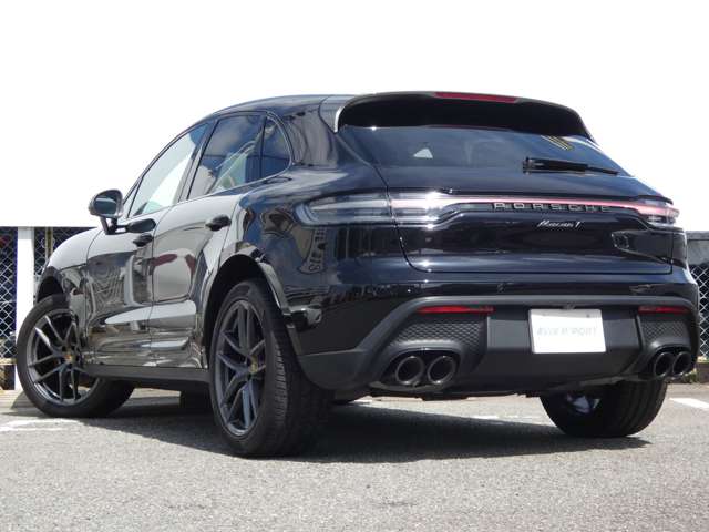 Porsche Macan 2