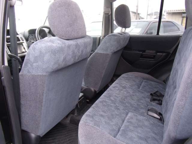 Mitsubishi Pajero iO 12