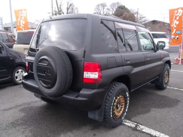 Mitsubishi Pajero iO 6