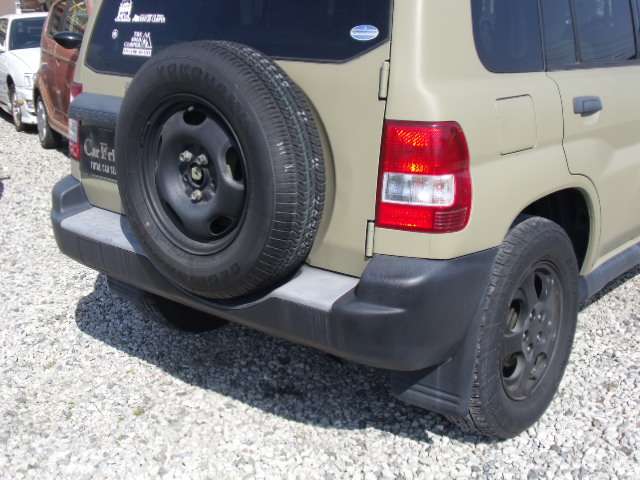 Mitsubishi Pajero iO 11