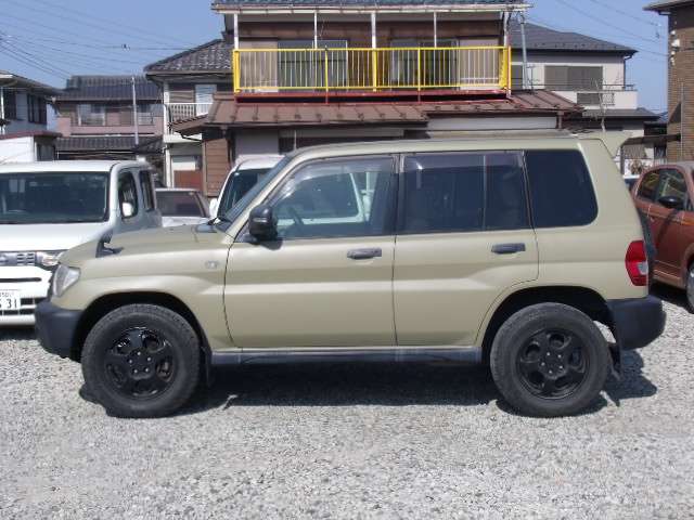 Mitsubishi Pajero iO 6