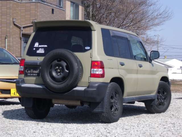 Mitsubishi Pajero iO 7