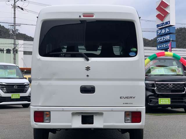 Suzuki Every 12