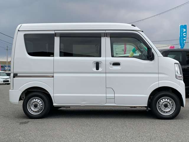 Suzuki Every 9