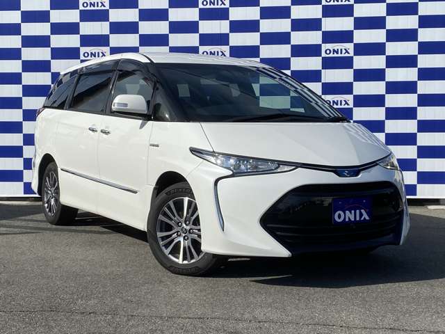 Toyota Estima Hybrid 10