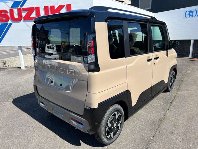 Mitsubishi Delica Mini 9