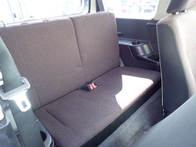 Mitsubishi Pajero Mini 12