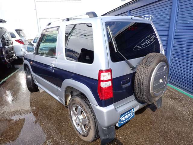 Mitsubishi Pajero Mini 8