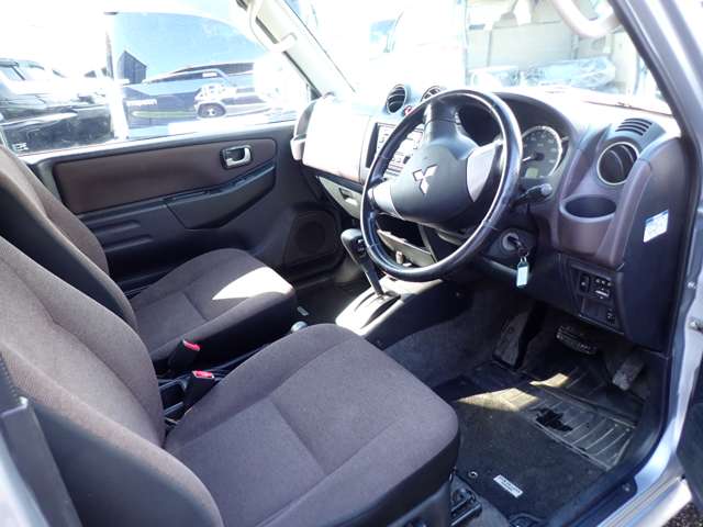 Mitsubishi Pajero Mini 10