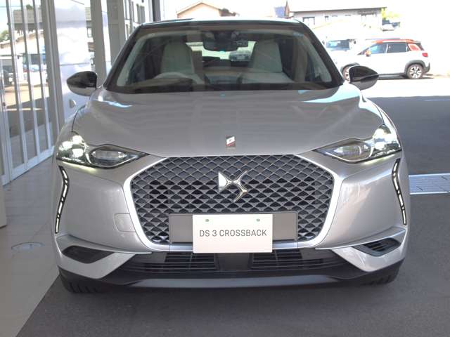 DS Automobiles DS 3 Crossback E-TENSE 2