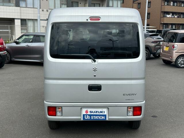 Suzuki Every 9