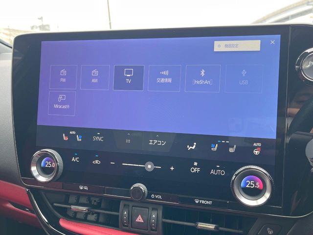 Lexus NX 9