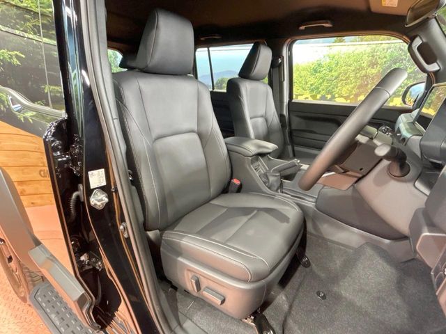 Toyota Land Cruiser FJ 8