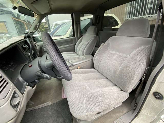 Chevrolet C1500 6