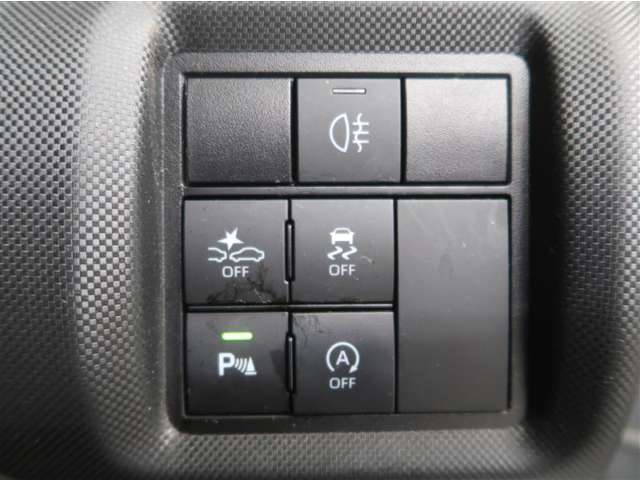 Toyota Raize 4