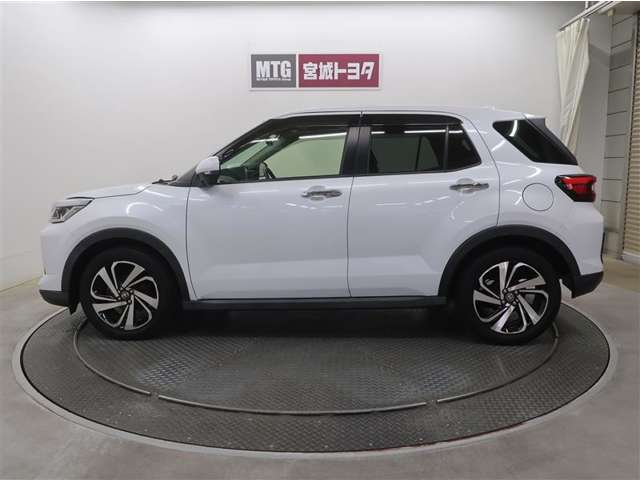 Toyota Raize 9