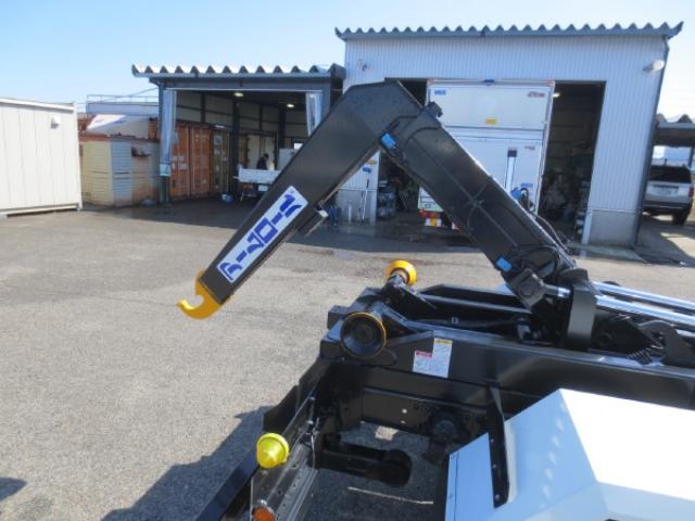 Mitsubishi Fuso Fighter 11