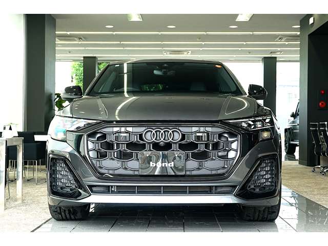 Audi SQ8 2
