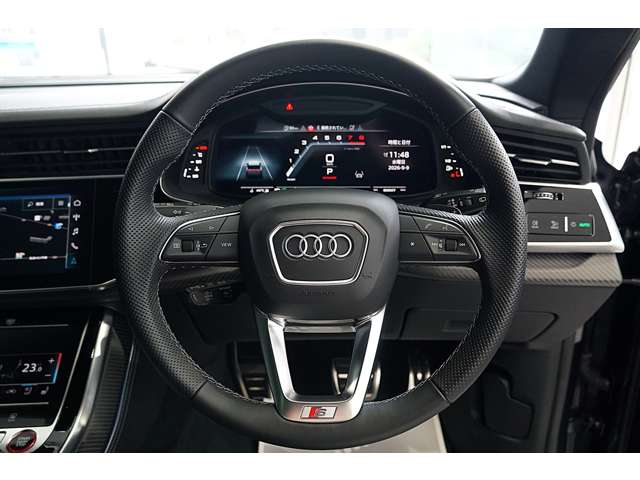 Audi SQ8 10