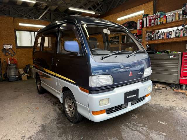 Mitsubishi Bravo 7