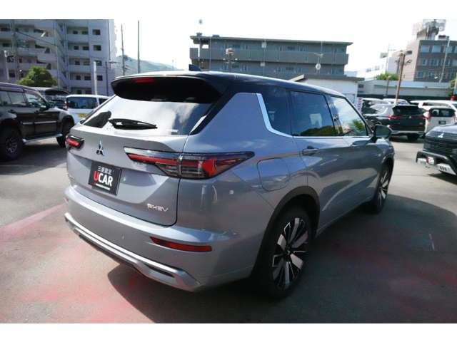 Mitsubishi Outlander 11