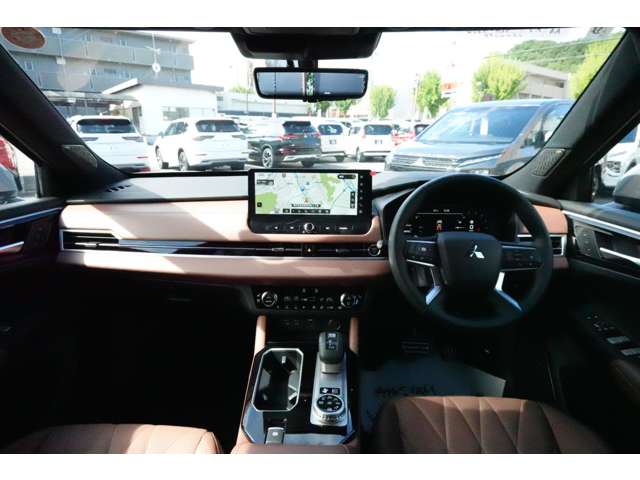 Mitsubishi Outlander 5