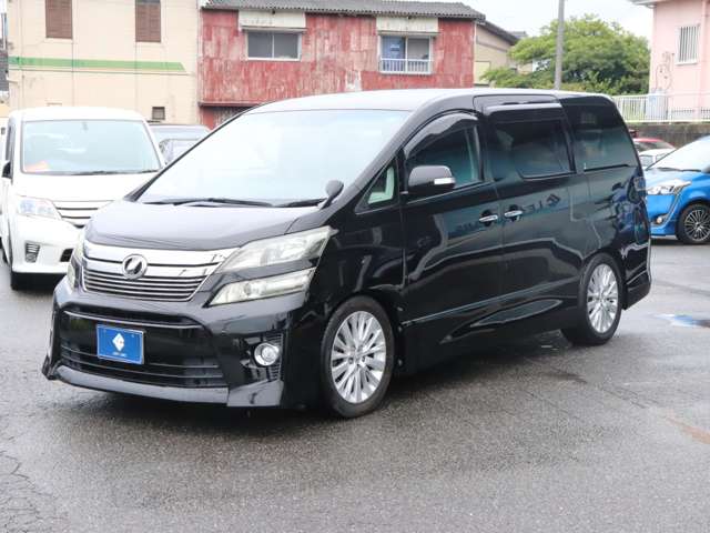 Toyota Vellfire 2
